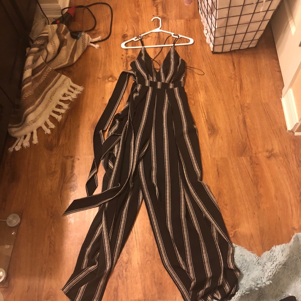 Strappy jump suit
